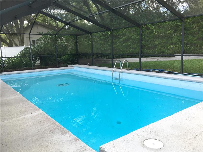 16 x 32 Pool