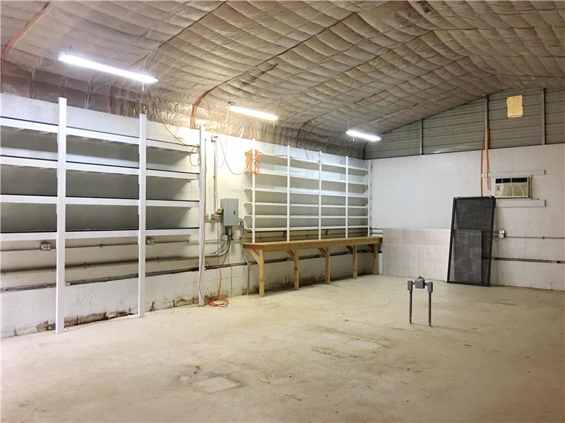 Work Shop Insulated with AC
