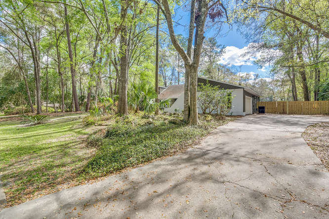 Side Entry Garage