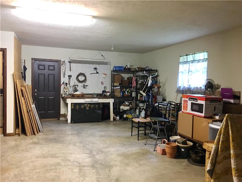 Oversized 2 Car Garage