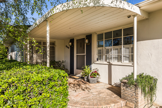 Flagstone Front Porch