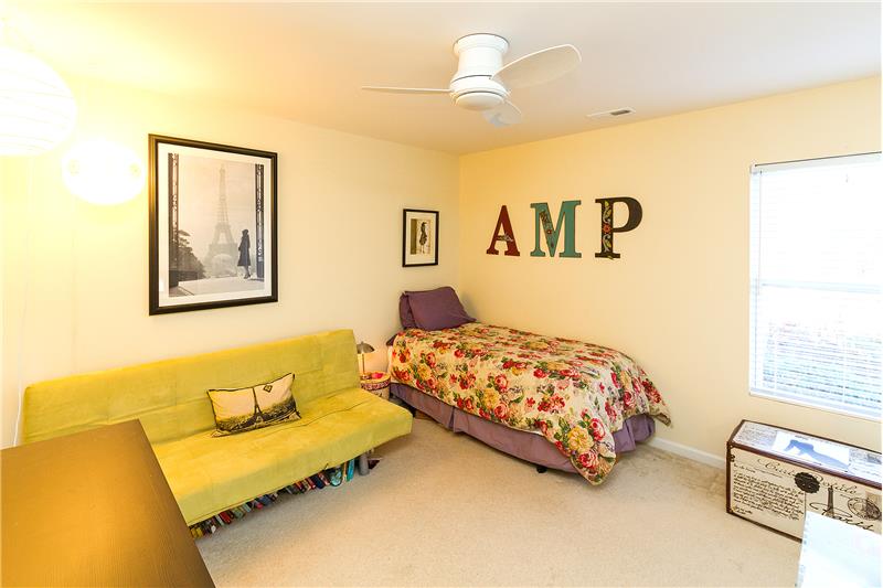 Secondary bedroom