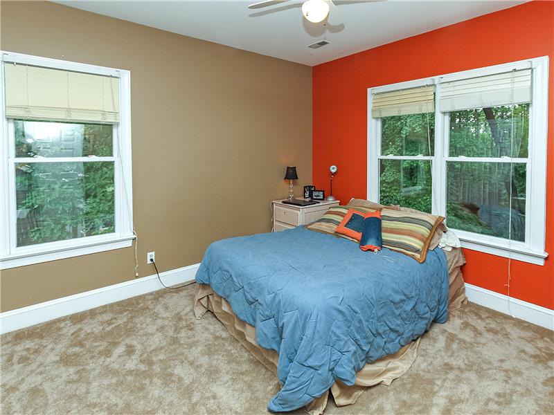 Secondary bedroom