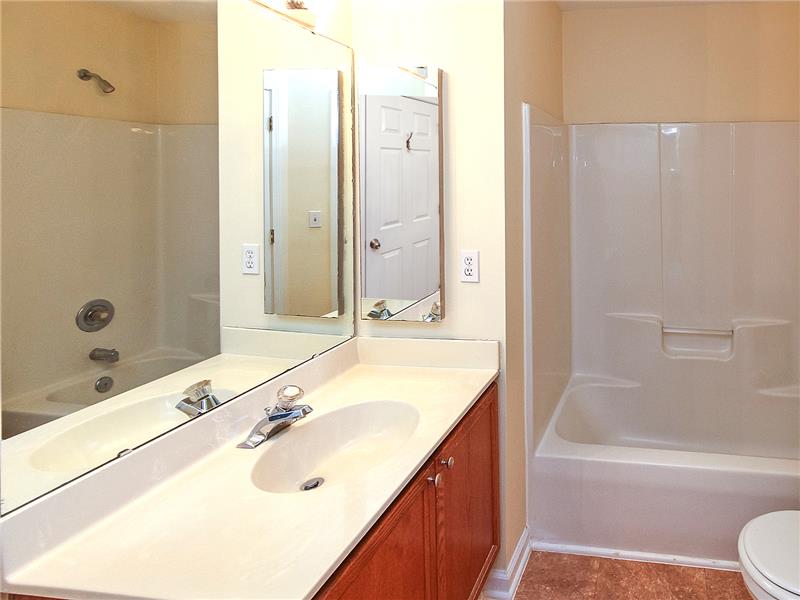 Hall bath and laundry upstairs