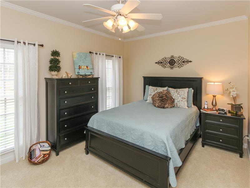 Secondary bedroom