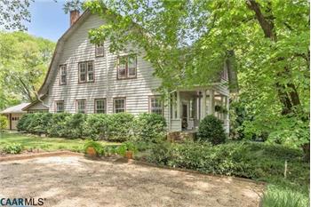 Primary listing photos for listing ID 438745