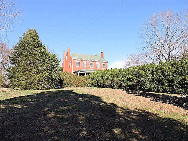 Fairview Road, Chatham, VA