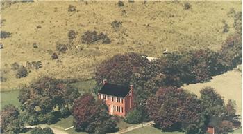 Primary listing photos for listing ID 443681