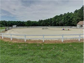 Primary listing photos for listing ID 443970