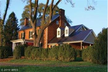 Primary listing photos for listing ID 444270