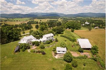 Primary listing photos for listing ID 445224