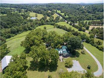 Primary listing photos for listing ID 447863