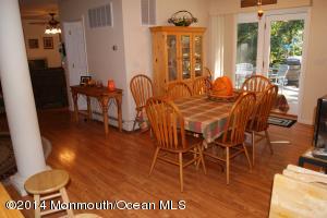 Dining room.