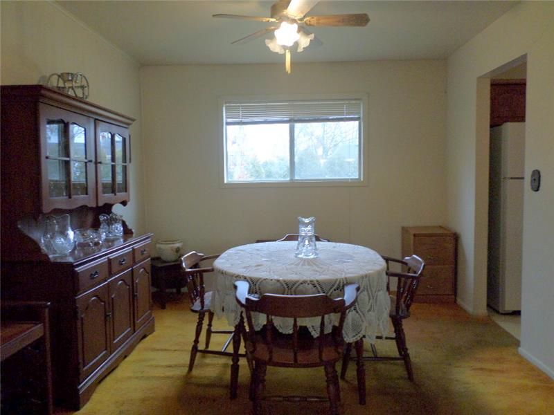 Dining room with access to kitchen