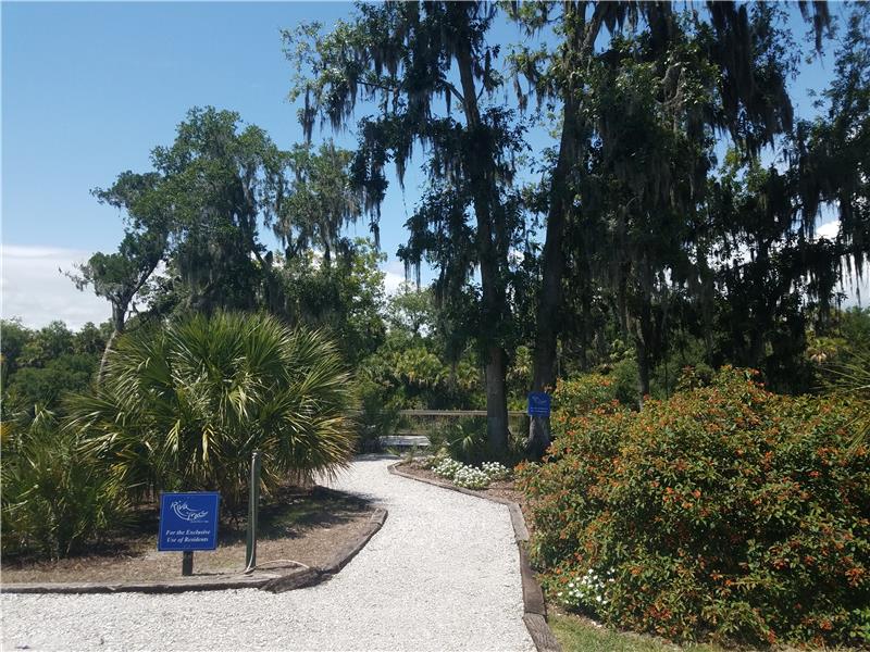 This exclusive community with only 86 home sites is nestled on the Braden River with a kayak/canoe launch.