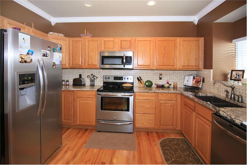 Stainless steel appliances included! Beautiful backsplash and crown molding.