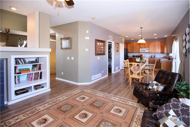 Open floor plan!