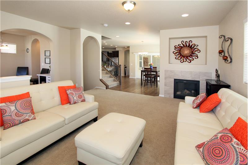 Beautiful archways throughout! Gas fireplace in living room!