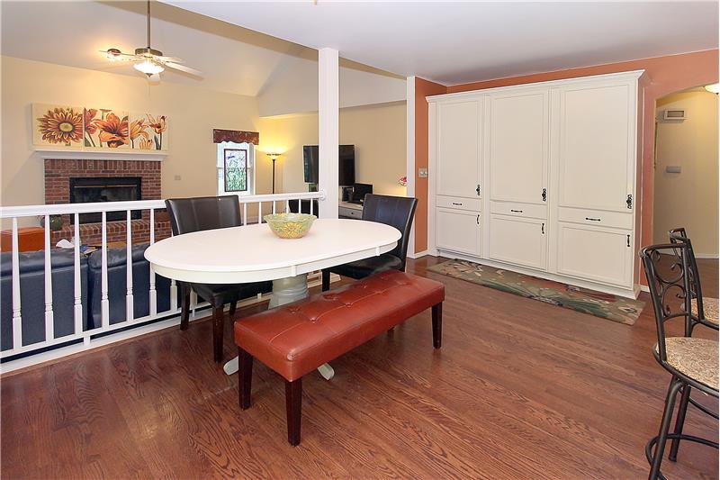 Breakfast nook