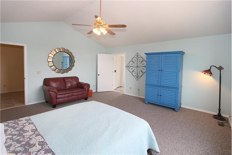 Master bedroom with adjoining 5-piece bath and walk-in closet