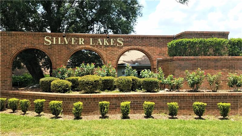 Silver Lakes 55+ Adult Community