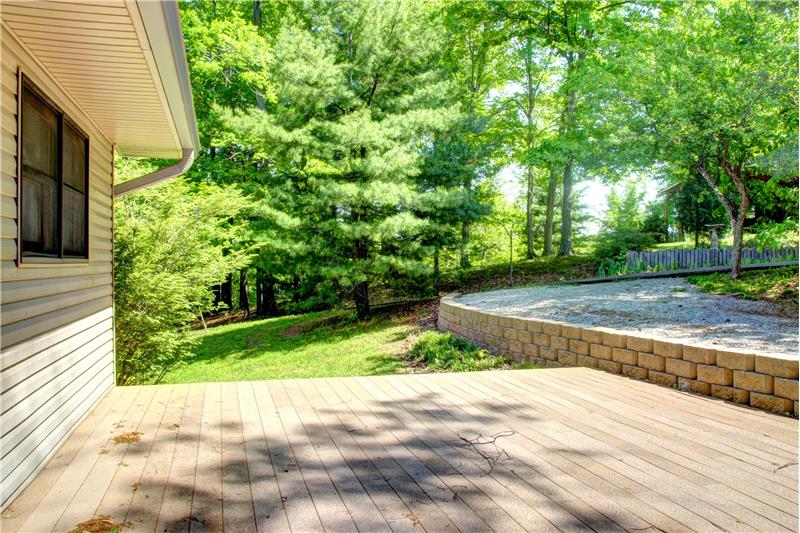 Front Deck at 283 Walleye Rd, Falls of Rough