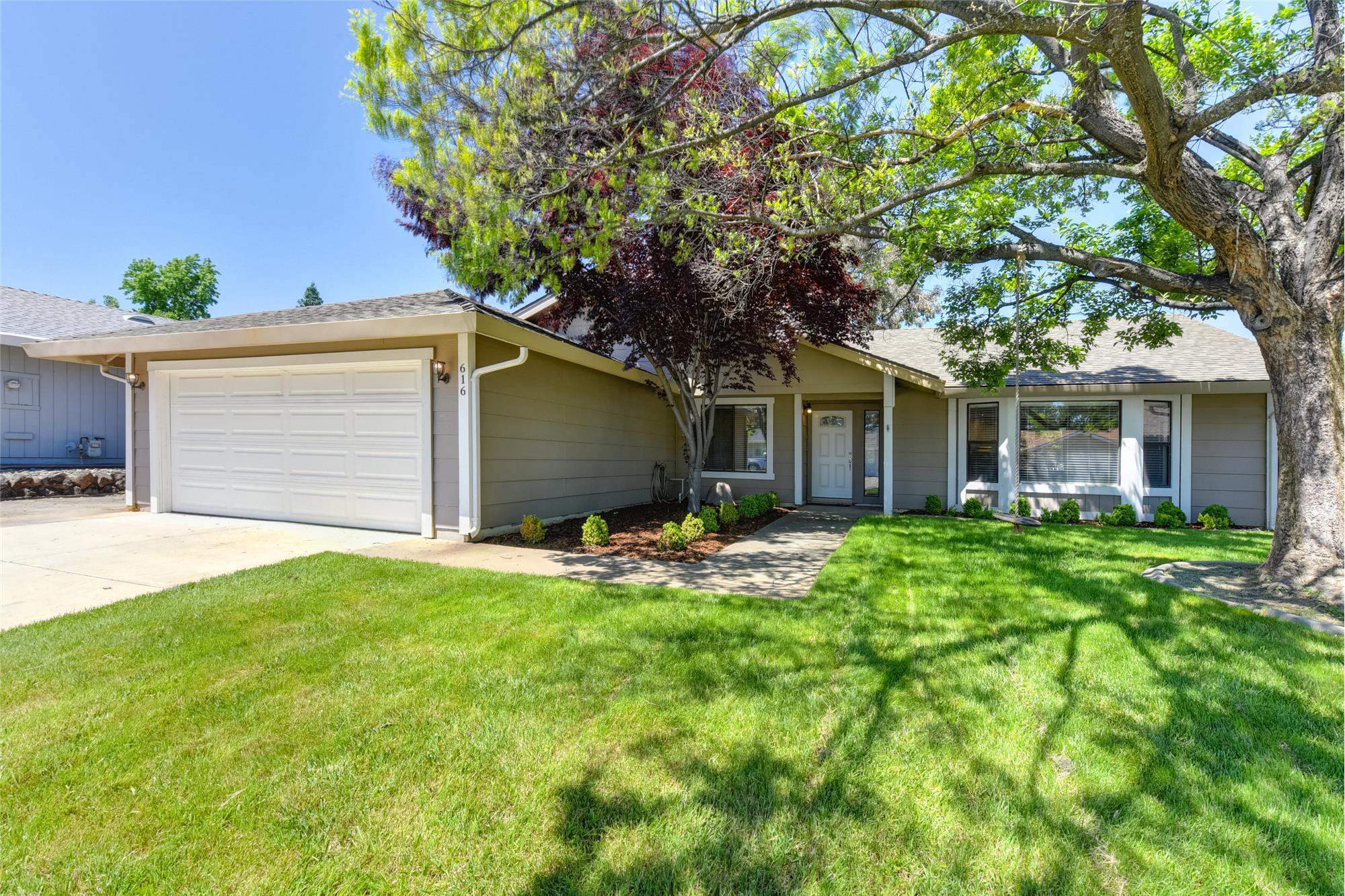 616 Willow Creek Drive, Folsom, CA