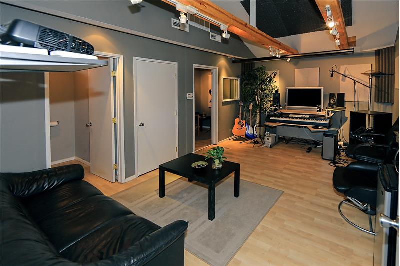Pro Recording Studio