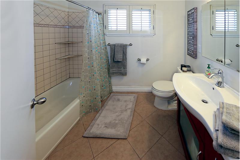 Full Bath