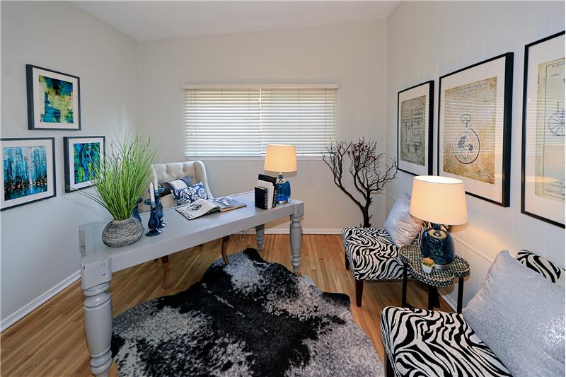 4th Bedroom / Office