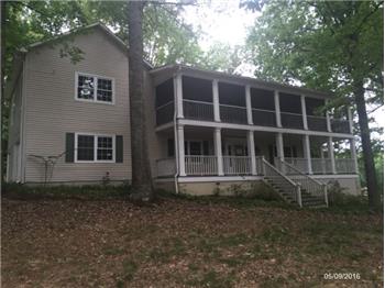 Primary listing photos for listing ID 439954