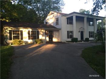 Primary listing photos for listing ID 440506