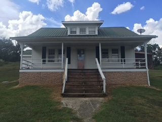 Primary listing photos for listing ID 449672