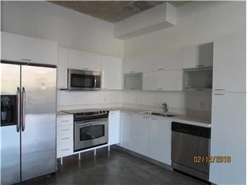 Primary listing photos for listing ID 434574