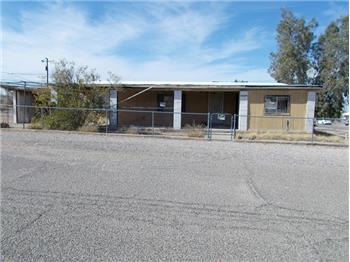 Primary listing photos for listing ID 470904