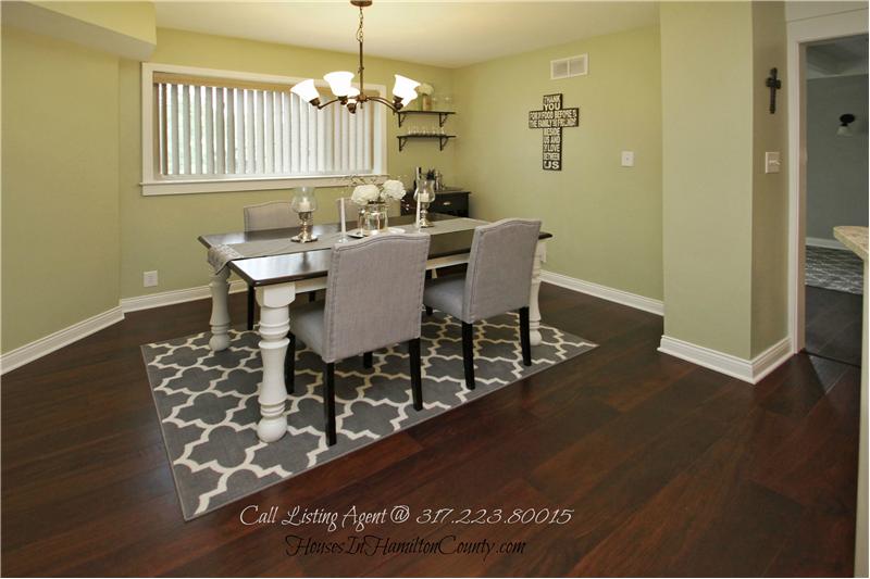 6565 Allisonville Rd - Dining Room