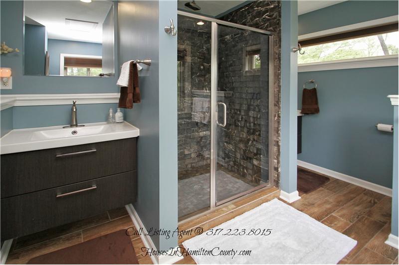6565 Allisonville Rd - Master Bath
