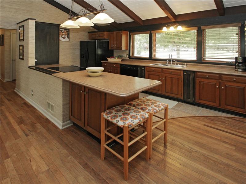 Breakfast bar
