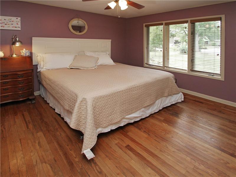 Second bedroom