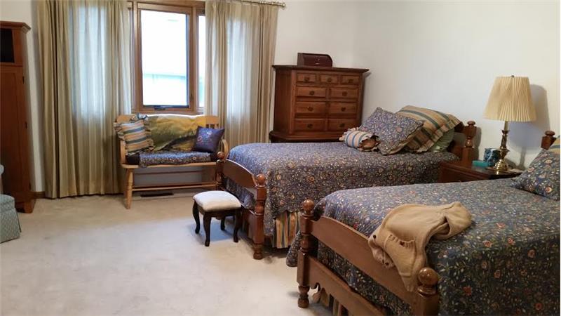 8055 Foxchase Dr, - Master bedroom