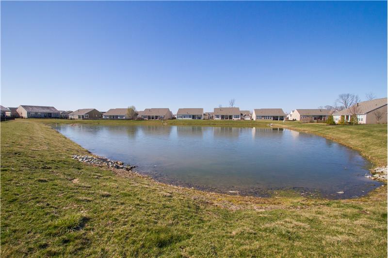 13334 Hockley Dr - Pond