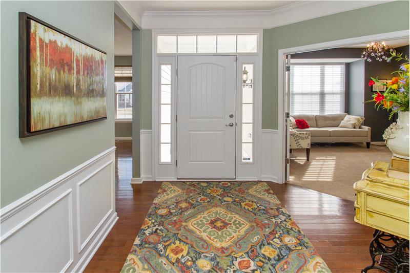 13334 Hockley Dr - Foyer