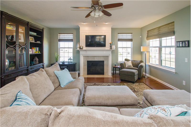 13334 Hockley Dr - Great Room