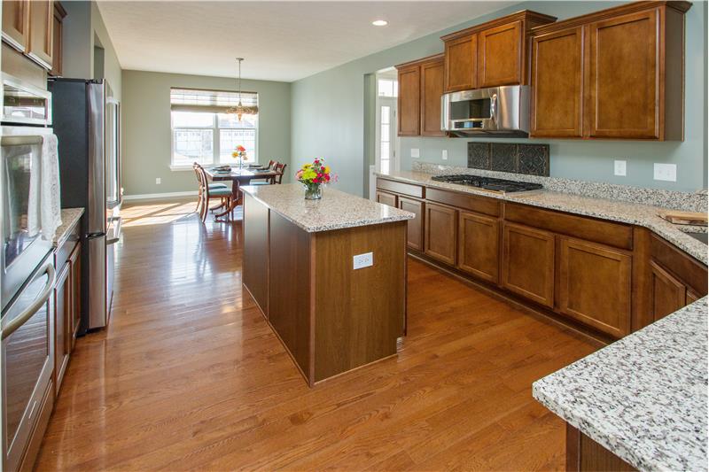 13334 Hockley Dr - Granite Counter Tops