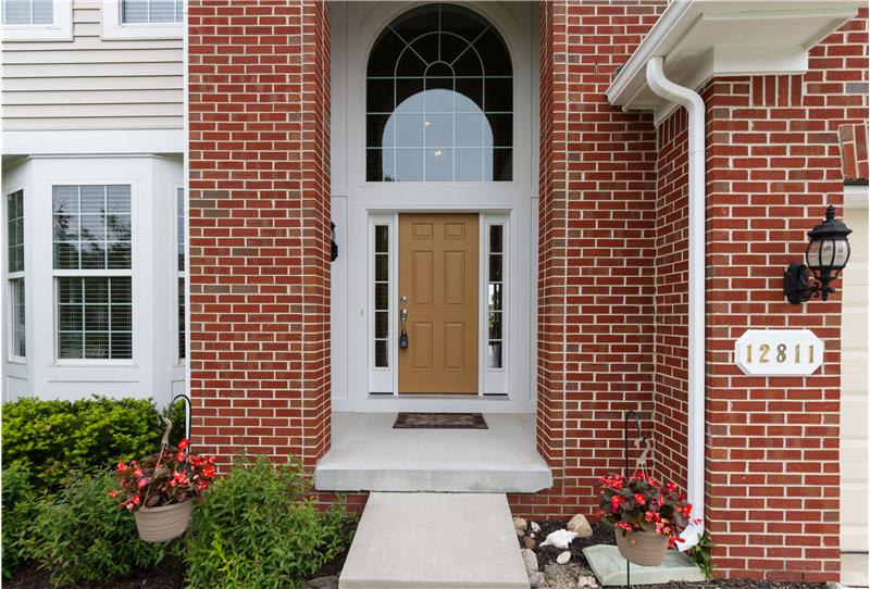 12811 Milton Rd - Covered entrance