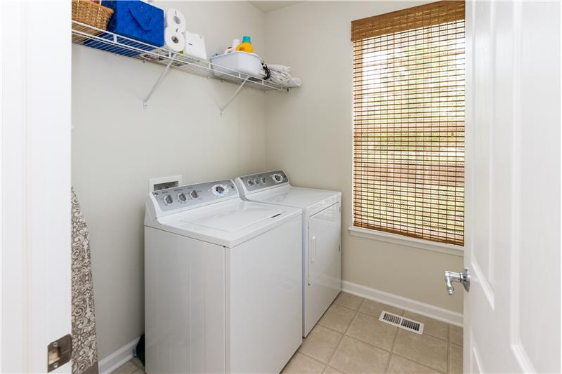 12811 Milton Rd - Laundry room on the main floor