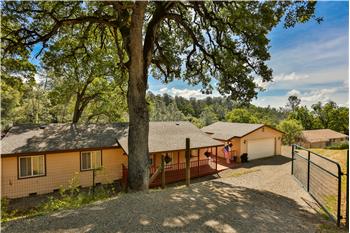 Primary listing photos for listing ID 472259