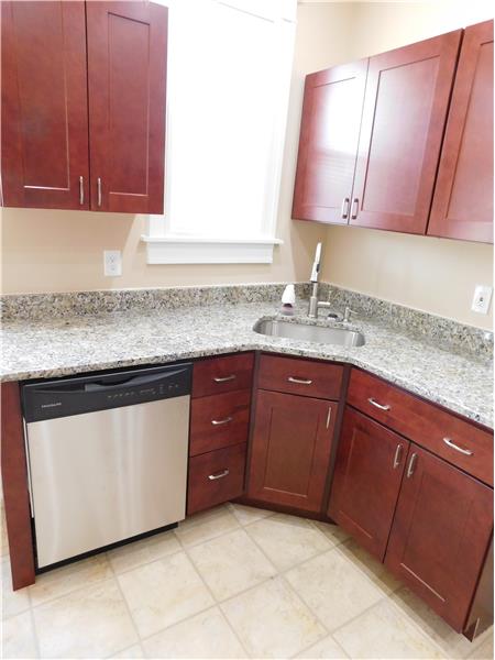 Granite Counters & New SS Appliances