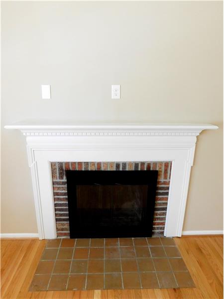 Fireplace With Mantel
