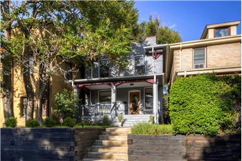 Primary listing photos for listing ID 407997